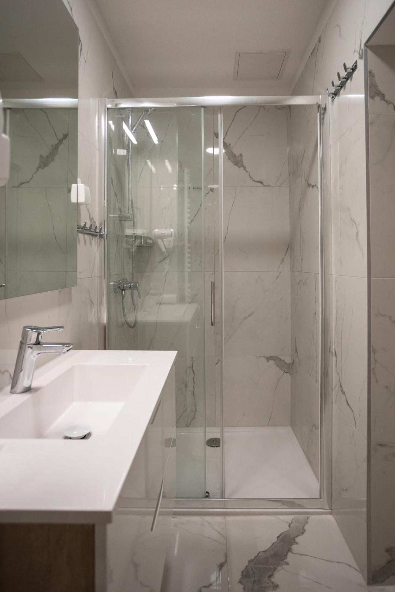 Design Park Residences - Stayflok Zagreb Buitenkant foto