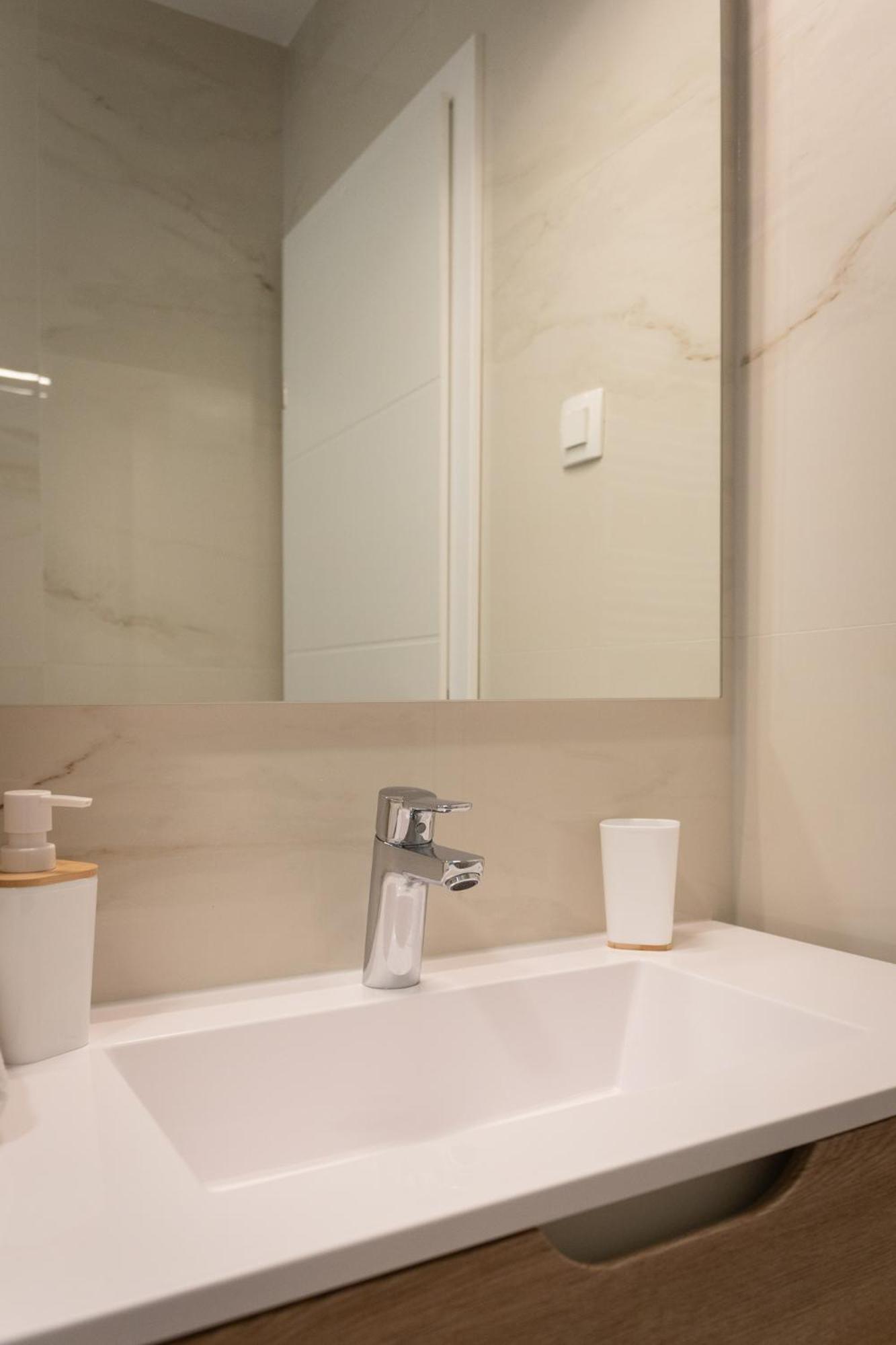 Design Park Residences - Stayflok Zagreb Buitenkant foto